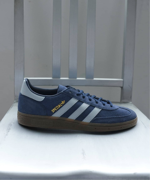 adidas（アディダス）の「adidas/アディダス HANDBALL SPEZIAL BD7633 IF7086（スニーカー・レディース・ネイビー/ライトグレー・23.5cm/23cm/22.5cm/24.5cm/24cm）」の3枚目の写真