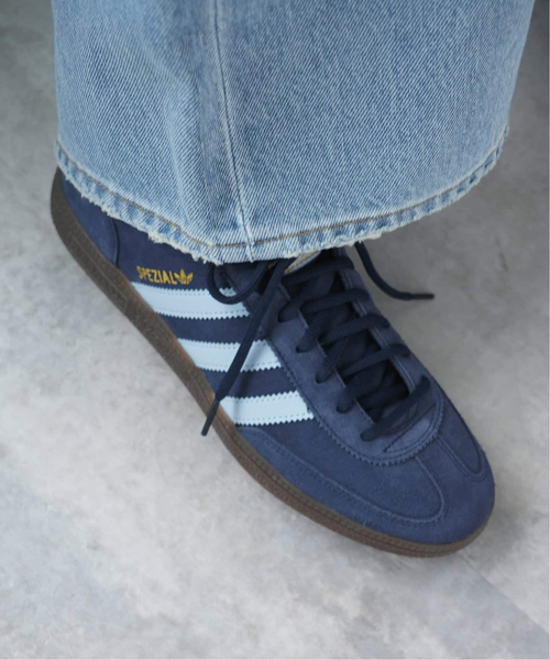 adidas（アディダス）の「adidas/アディダス HANDBALL SPEZIAL BD7633 IF7086（スニーカー・レディース・ネイビー/ライトグレー・23.5cm/23cm/22.5cm/24.5cm/24cm）」の5枚目の写真