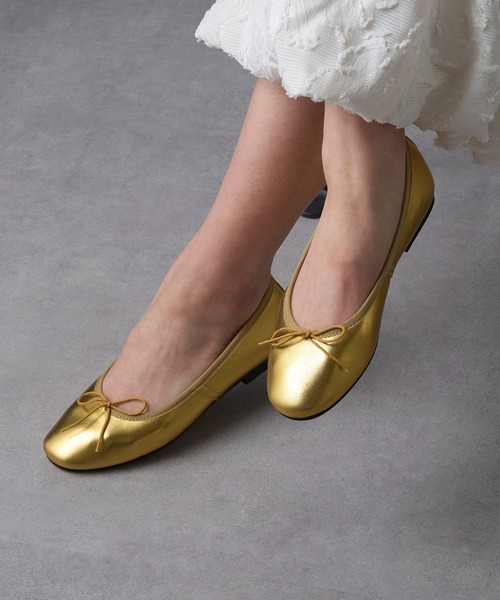 REMME（レメ）の「【REMME】レザーリボンバレエシューズ SHEEP LEATHER ZH-ZARAGOZA-SH（バレエシューズ・レディース・ピンク/ゴールド/ブラック/シルバー・39/38/37/36）」の4枚目の写真