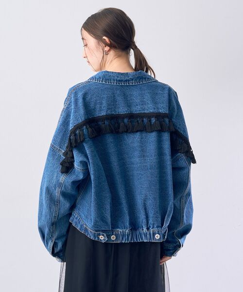 Editt by YECCA VECCA（エディットバイイェッカヴェッカ）の「フリンジデニムジャケット（ブルゾン・レディース・インディゴブルー/ライトインディゴブルー・FREE）」の6枚目の写真