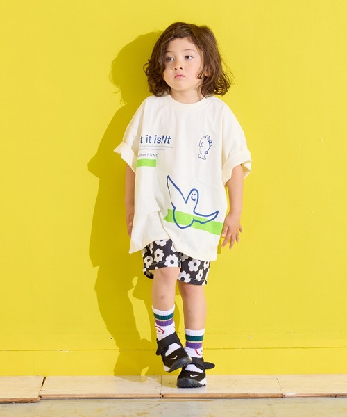 （What it isNt）ART BY MARKGONZALES（ワットイットイズント）の「（What it isNt）ART BY MARKGONZALES 別注プリントTシャツ（Tシャツ/カットソー・キッズ・ブラック/ラベンダー/オフホワイト・140/130/120/110/100/90/80/150）」の6枚目の写真