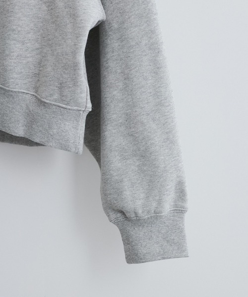 VIS（ビス）の「【2WAY】ワンオフショルダー胸刺繍スウェットプルオーバー（スウェット・レディース・キナリ/ピンク系その他2/ライトグレー・FREE）」の21枚目の写真