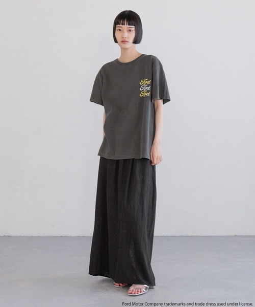 yuw(ユウ)の「Ford tee 251917(Tシャツ/カットソー・レディース・ブラック/グレー・FREE)」の3枚目の写真