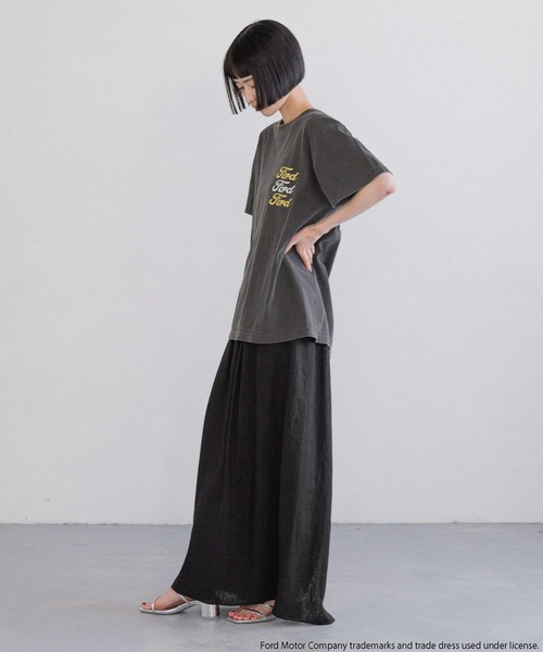 yuw(ユウ)の「Ford tee 251917(Tシャツ/カットソー・レディース・ブラック/グレー・FREE)」の4枚目の写真