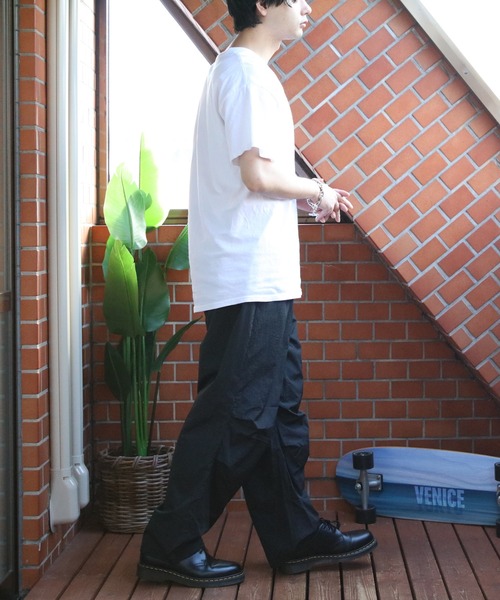 ８(eight)（エイト）の「ナイロンワッシャー 裏メッシュ パラシュートパンツ（カーゴパンツ・メンズ・カーキ/ブラック/ベージュ/グレー・MEDIUM/X-LARGE/LARGE）」の5枚目の写真