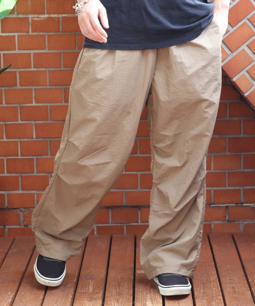 ８(eight)（エイト）の「ナイロンワッシャー 裏メッシュ パラシュートパンツ（カーゴパンツ・メンズ・カーキ/ブラック/ベージュ/グレー・MEDIUM/X-LARGE/LARGE）」の8枚目の写真