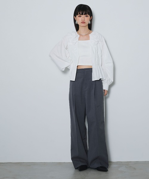 ELLEgirl（エルガール）の「デザイン切替ギャザーブラウス【ELLEgirl/エルガール】（シャツ/ブラウス・レディース・ブラック/オフホワイト・FREE）」の21枚目の写真