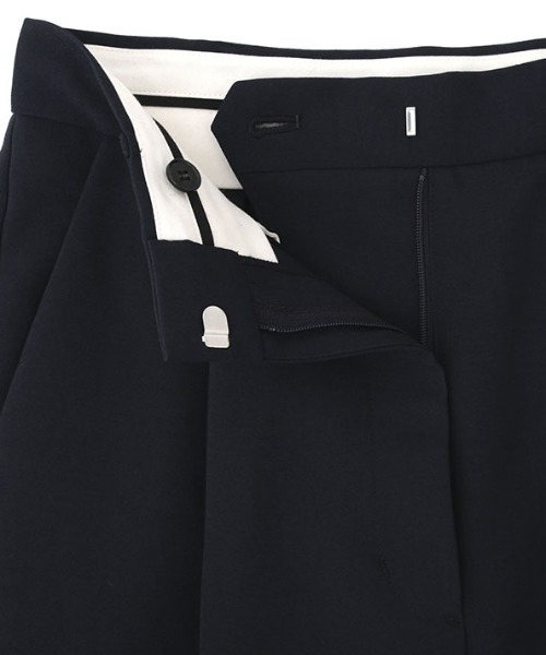 ETRE TOKYO(エトレトウキョウ)の「カットオフスカートパンツ(その他パンツ・レディース・セージグリーン/ネイビー・S/M)」の4枚目の写真