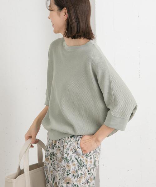 URBAN RESEARCH DOORS(アーバンリサーチドアーズ)の「タックフライスワイドTシャツ(Tシャツ/カットソー・レディース・ミント/ネイビー/ホワイト系その他/ライトベージュ/ナチュラル/チャコールグレー/オレンジ系その他/ベージュ・MEDIUM)」の6枚目の写真