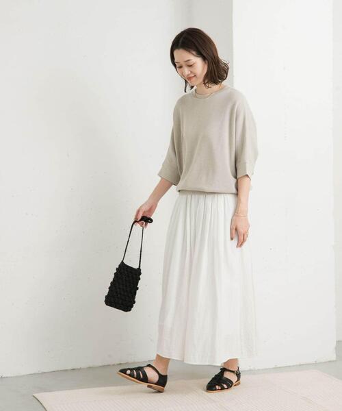 URBAN RESEARCH DOORS(アーバンリサーチドアーズ)の「タックフライスワイドTシャツ(Tシャツ/カットソー・レディース・ミント/ネイビー/ホワイト系その他/ライトベージュ/ナチュラル/チャコールグレー/オレンジ系その他/ベージュ・MEDIUM)」の15枚目の写真