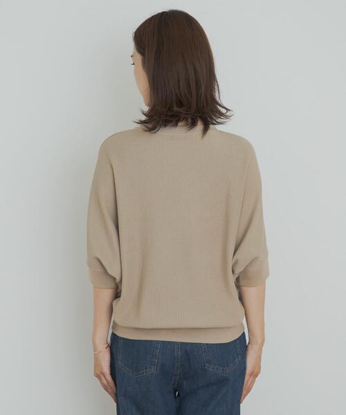 URBAN RESEARCH DOORS（アーバンリサーチドアーズ）の「タックフライスワイドTシャツ（Tシャツ/カットソー・レディース・ミント/ネイビー/ホワイト系その他/ライトベージュ/ナチュラル/チャコールグレー/オレンジ系その他/ベージュ・MEDIUM）」の17枚目の写真