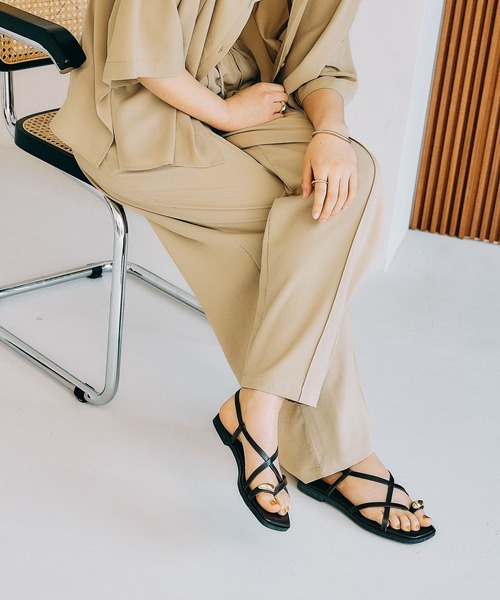 LEPSIM（レプシィム）の「メタルトングフラットサンダル　327880（サンダル・レディース・ブラック/ブラウン・LARGE/MEDIUM）」の13枚目の写真