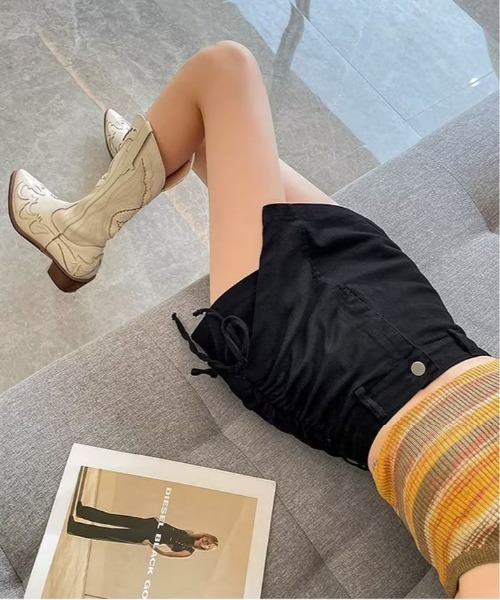 kirakiraShop(キラキラショップ)の「サイドリボン ラップスカート パンツ(デニムパンツ・レディース・ベージュ/ブラック・M/L)」の13枚目の写真