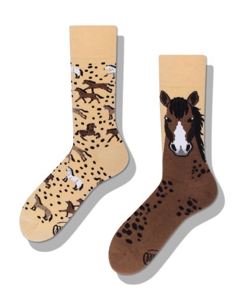 MANY MORNINGS（メニーモーニングス）の「MANY MORNINGS/メニーモーニングス　Regular Socks-2（ソックス/靴下・メンズ・カラフル/マルチ/タイガーカモ/その他1/ブルー系その他/インディゴブルー/杢グレー/ブルーグリーン/レッド/ライトイエロー/ブラック系その他3/ブラック系その他/ネイビー系/マスタード/ネイビー/ライトベージュ・SMALL/MEDIUM/LARGE）」の5枚目の写真