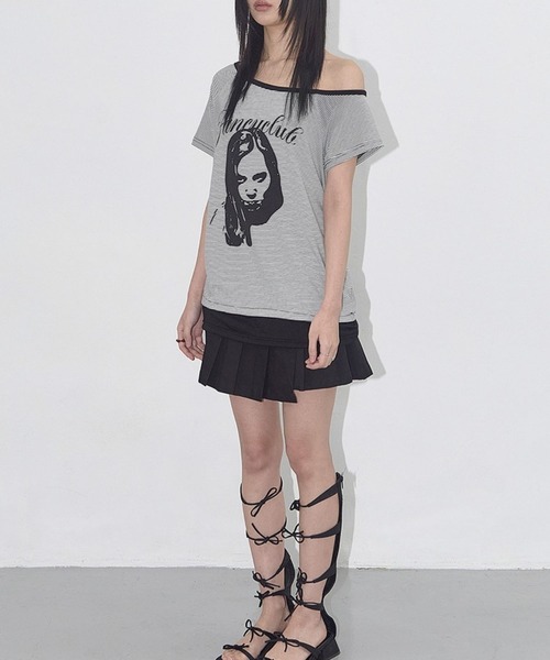 FANCY CLUB（ファンシークラブ）の「★K-POPアイドル着用 FANCY CLUB／ワンショルダーＴ（Tシャツ/カットソー・レディース・ブラウン/ブラック・FREE）」の5枚目の写真