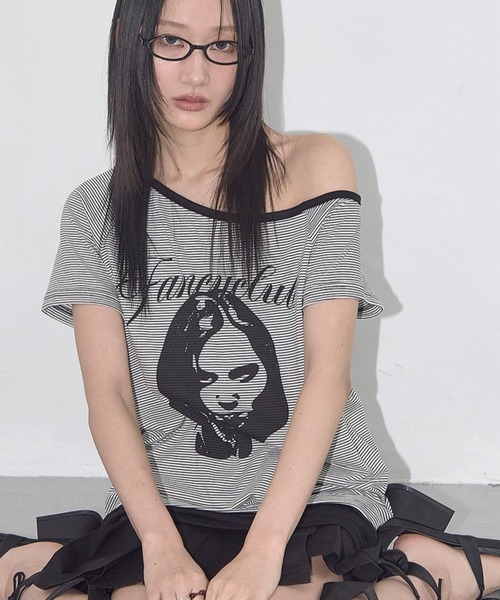 FANCY CLUB（ファンシークラブ）の「★K-POPアイドル着用 FANCY CLUB／ワンショルダーＴ（Tシャツ/カットソー・レディース・ブラウン/ブラック・FREE）」の9枚目の写真