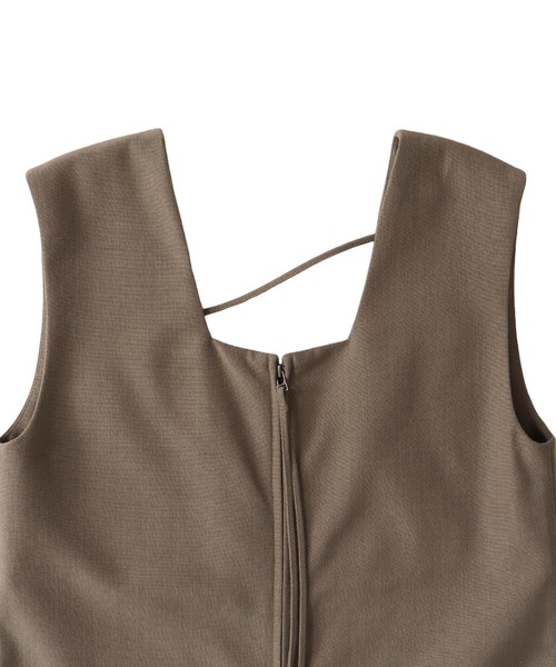 DRESSLAVE（ドレスレイブ）の「square neck boxy all in one(スクエアネックボクシーオールインワン)（つなぎ/オールインワン・レディース・ブラウン/グレー・38）」の10枚目の写真