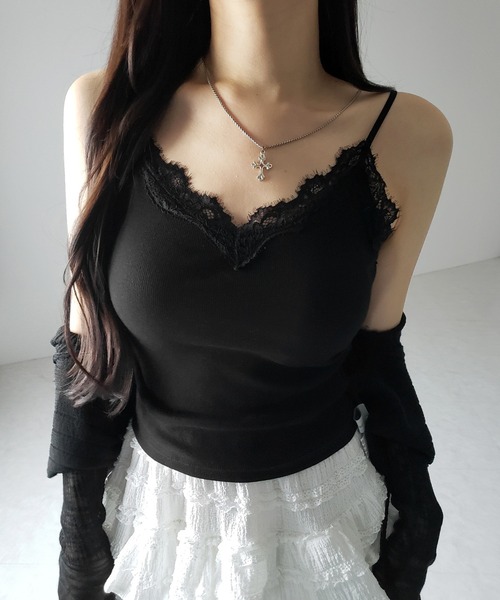 me+em select(ミームセレクト)の「【 4color /カップ付 】レースドッキングリブキャミソール /lace docking ribbed camisole(キャミソール・レディース・チャコール/ホワイト/グレー/ブラック・FREE)」の3枚目の写真