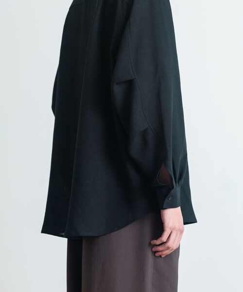 CITY TOKYO（シティトウキョウ）の「Twist linen オーバーシャツ（シャツ/ブラウス・メンズ・ベージュ/オフホワイト/ブラック・2/1）」の20枚目の写真