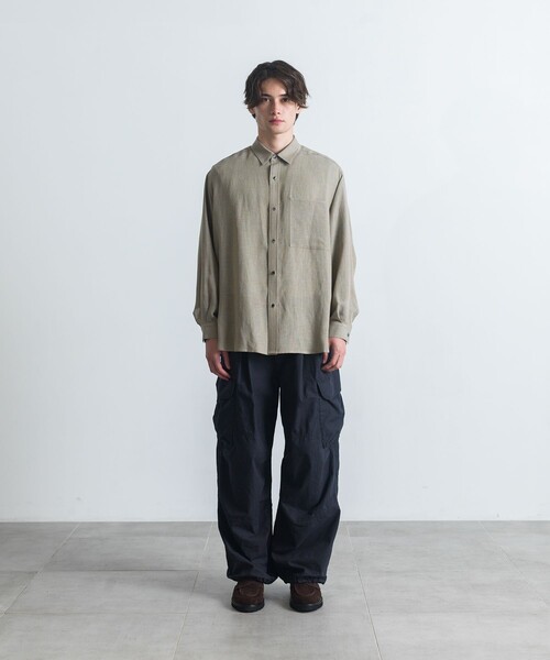 CITY TOKYO（シティトウキョウ）の「Twist linen オーバーシャツ（シャツ/ブラウス・メンズ・ベージュ/オフホワイト/ブラック・2/1）」の11枚目の写真