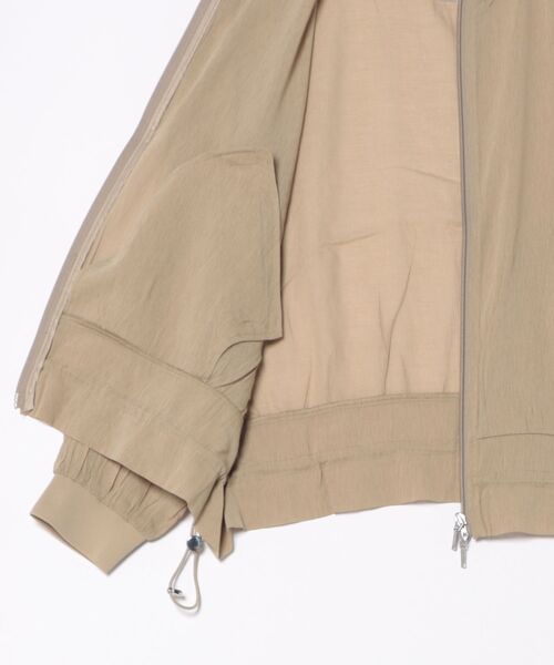 Q(キュー)の「ハイツイストシアーブルゾン(ブルゾン・レディース・マスタード/ブラック・MEDIUM)」の7枚目の写真