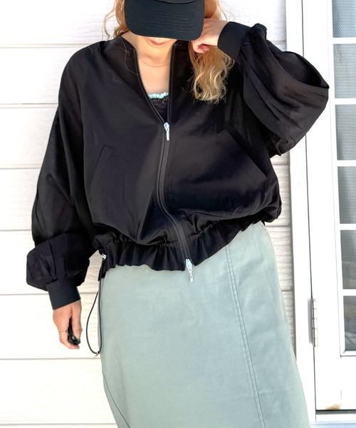 Q(キュー)の「ハイツイストシアーブルゾン(ブルゾン・レディース・マスタード/ブラック・MEDIUM)」の1枚目の写真