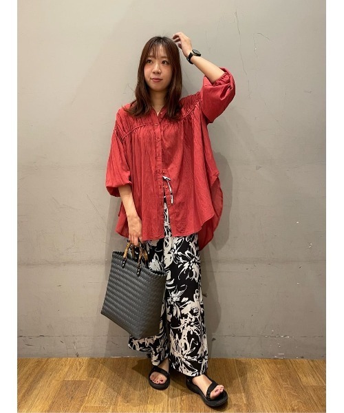CRAFT STANDARD BOUTIQUE(クラフトスタンダードブティック)の「ヴィンテージボイルシャーリングチュニック(シャツ/ブラウス・レディース・ホワイト/チャコールグレー/レッド/カーキ・FREE)」の13枚目の写真