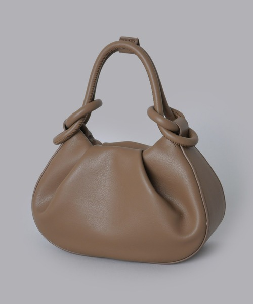 Olu.(オルドット)の「ラウンドコンパクトハンドバッグ(ハンドバッグ・レディース・アイボリー/ブラック/グレイッシュベージュ/シルバー/ブルー系その他・FREE)」の18枚目の写真