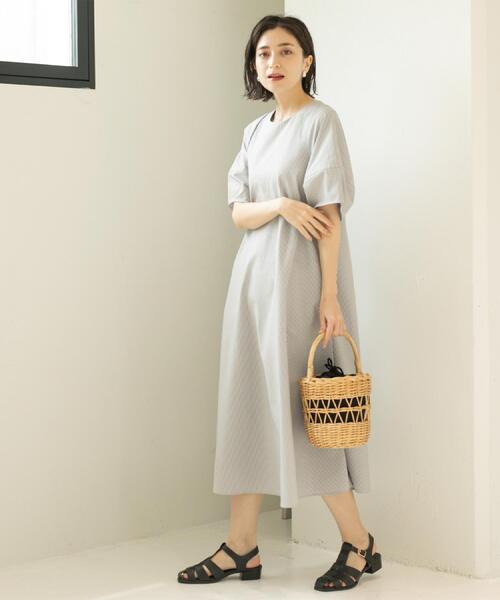 OPAQUE.CLIP（オペークドットクリップ）の「サッカーストライプワンピース【吸水速乾/イージーアイロン/洗濯機洗い可】（ワンピース・レディース・ブラック/ベビーピンク/ホワイト系3・38/40/36/42）」の7枚目の写真