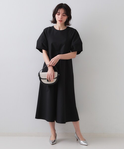 OPAQUE.CLIP（オペークドットクリップ）の「サッカーストライプワンピース【吸水速乾/イージーアイロン/洗濯機洗い可】（ワンピース・レディース・ブラック/ベビーピンク/ホワイト系3・38/40/36/42）」の10枚目の写真