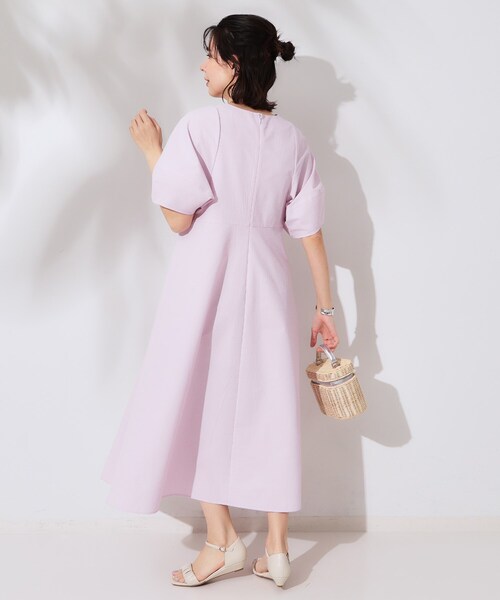 OPAQUE.CLIP（オペークドットクリップ）の「サッカーストライプワンピース【吸水速乾/イージーアイロン/洗濯機洗い可】（ワンピース・レディース・ブラック/ベビーピンク/ホワイト系3・38/40/36/42）」の15枚目の写真