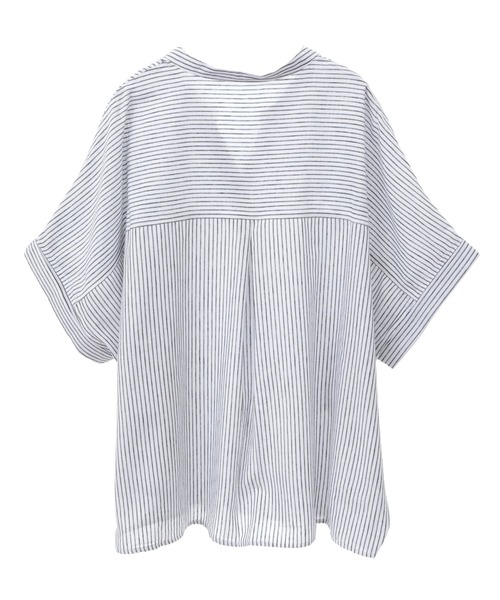 SOFFITTO(ソフィット)の「やわさらリネンバンドカラーシャツ(取り扱い店舗限定)(シャツ/ブラウス・レディース・ベージュ/ネイビー/その他1/その他2/セージグリーン/オフホワイト・FREE)」の7枚目の写真