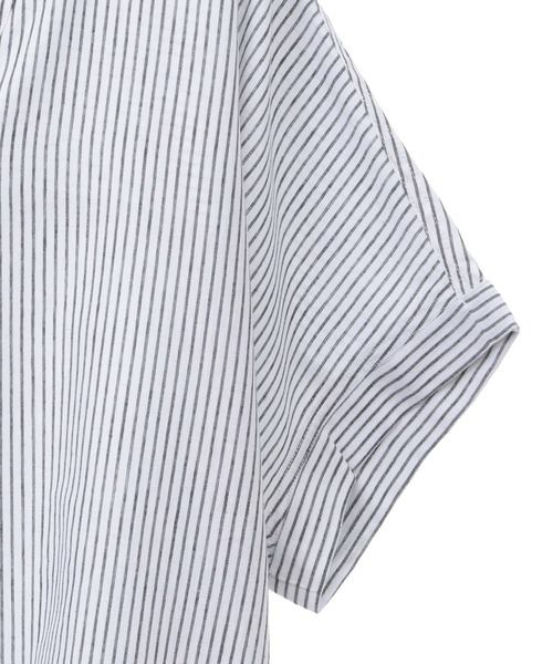 SOFFITTO(ソフィット)の「やわさらリネンバンドカラーシャツ(取り扱い店舗限定)(シャツ/ブラウス・レディース・ベージュ/ネイビー/その他1/その他2/セージグリーン/オフホワイト・FREE)」の9枚目の写真