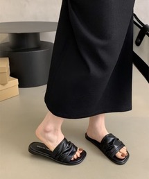 ギャザーデザイン フラットサンダル
