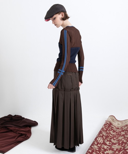 AULA AILA（アウラアイラ）の「ベアトップシアーリブニット（Tシャツ/カットソー・レディース・ブラック/オフホワイト/グレー/ブラウン・0）」の17枚目の写真