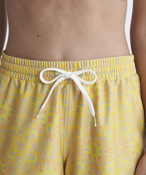 ROXY(ロキシー)の「【ROXY/ロキシー】24SS FRESCO TILE BS/水陸両用総柄ウエストゴムボードショーツ・サーフトランクス(水着)(水着・レディース・イエロー/レッド/ブラック・LARGE/MEDIUM/SMALL)」の8枚目の写真