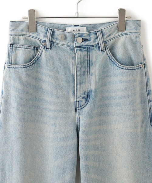 ADAM ET ROPE'(アダムエロペ)の「【WEB限定】ワイドストレートデニムパンツ(デニムパンツ・レディース・サックスブルー・34/36/38)」の10枚目の写真