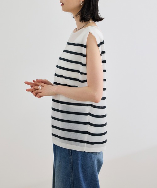 ROPE'(ロペ)の「シャイニー2WAYリボンブラウス/洗える(シャツ/ブラウス・レディース・シルバー/ブラック/ネイビー・FREE)」の7枚目の写真