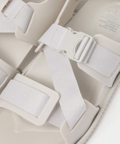 GEORGE'S(ジョージズ)の「EVAER SANDALS(サンダル・レディース・その他1/ブラック・23.5㎝)」の4枚目の写真
