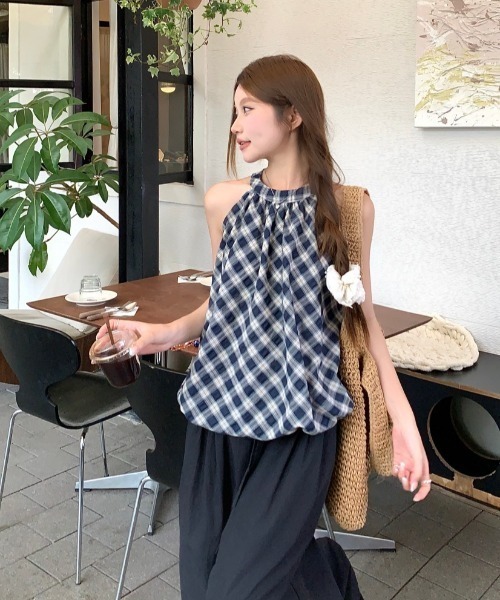 LAC-VERT（ラック・ヴェール）の「ホルターネックトップス（Tシャツ/カットソー・レディース・オフホワイト/ブラック/ネイビー/レッド・FREE）」の7枚目の写真
