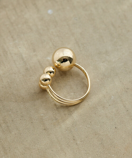 ear PAPILLONNER（イアパピヨネ）の「バブルボールリング（リング・レディース・シルバー/ゴールド・ONE SIZE）」の7枚目の写真
