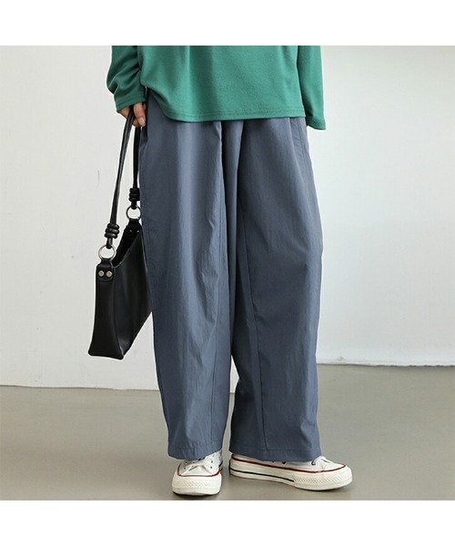 ONEP STAR(ワンピスター)の「ルーズシルエットポケット付きチノパンツ(チノパンツ・レディース・ベージュ/ネイビー/モカ/キャメル/グレー/ブラック・MEDIUM/LARGE)」の2枚目の写真