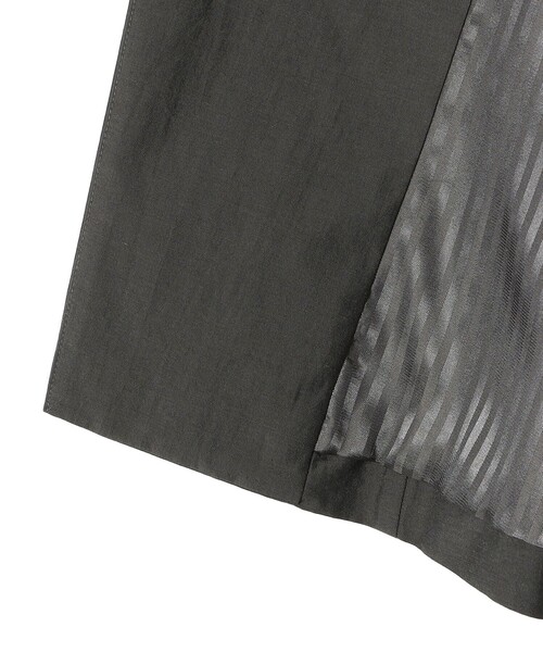 SHIPS(シップス)の「SHIPS Primary Navy Label:〈手洗い可能〉MANTECO ジレ(ベスト・レディース・ダークグレー/オフホワイト・ONE SIZE)」の10枚目の写真