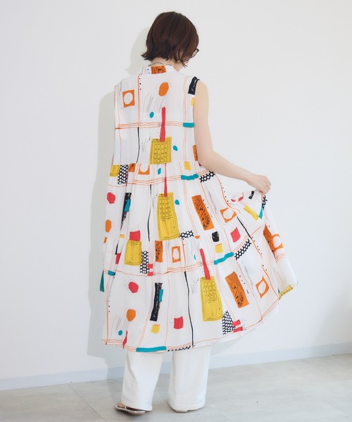 Paradise Picnic（パラダイスピクニック）の「総柄ティアード前開きワンピース（ワンピース・レディース・ホワイト/ブラック・FREE）」の14枚目の写真