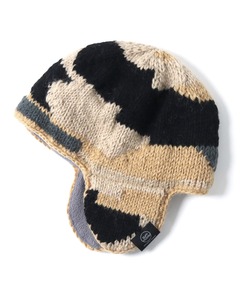 手編み耳当て付ニット帽