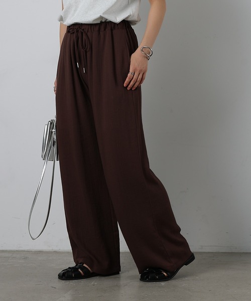 COLONY 2139(コロニートゥーワンスリーナイン)の「リネンライクイージーパンツ(その他パンツ・レディース・ベージュ/ブラウン/ブラック・FREE)」の13枚目の写真