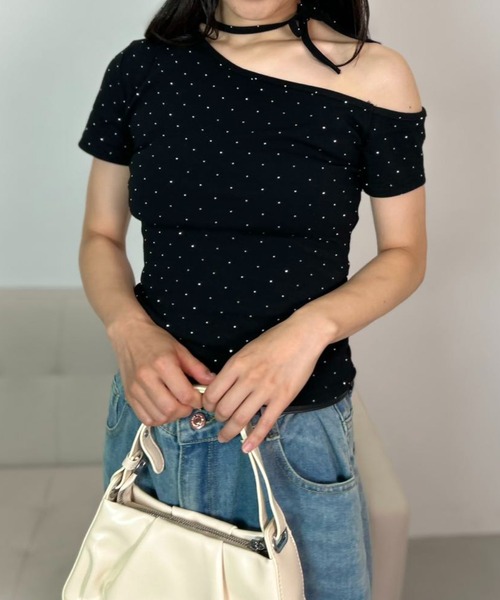 mebole(メボレ)の「Dot Ribbon One-Shoulder Top(Tシャツ/カットソー・レディース・グレー/ブラック・FREE)」の6枚目の写真