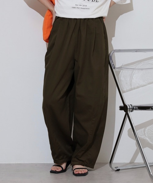 セール】.works ツイルコクーンバレルレッグ（チノパンツ
