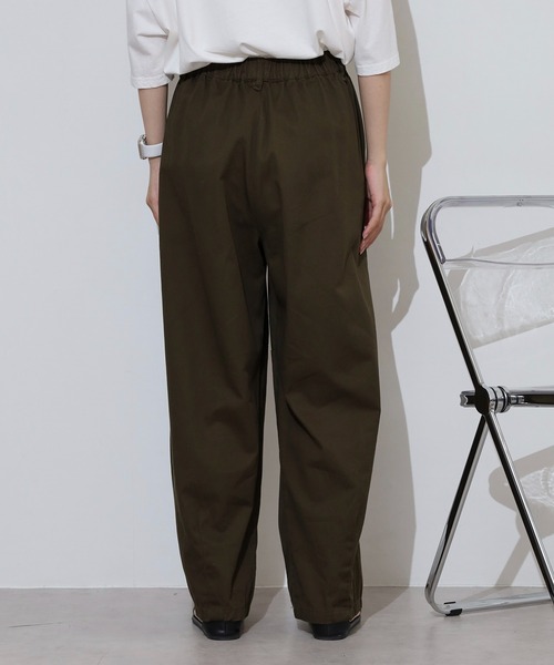 セール】.works ツイルコクーンバレルレッグ（チノパンツ
