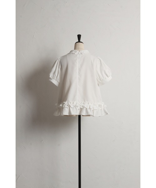 tocco closet(トッコ クローゼット)の「【ZOZO限定】襟付きパフスリーブフリルヘムブラウス(シャツ/ブラウス・レディース・オフホワイト/ブラック・M)」の4枚目の写真
